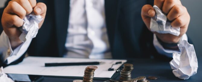 Bankruptcy Pros and Cons: A Clear Guide to Your Options